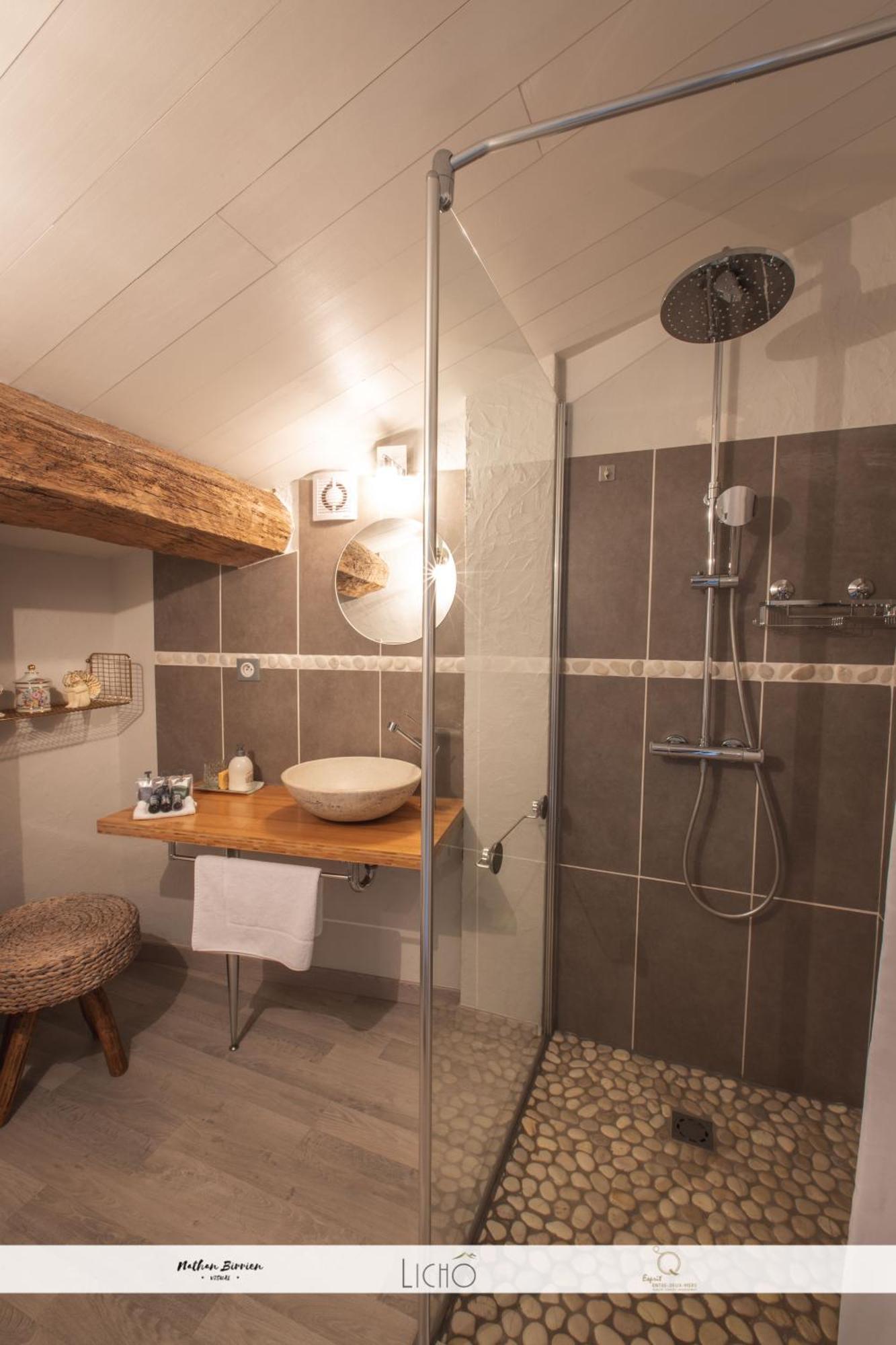 Maison Des Quatre Saisons Les Esseintes Room photo